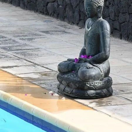 Soleil Et Volcan Lanzarote Costa Teguise
